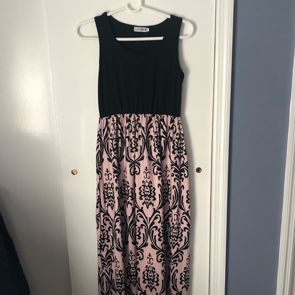 Summer Dress Sleeveless BlackTop with Pattern Pink - Picture 1 of 11